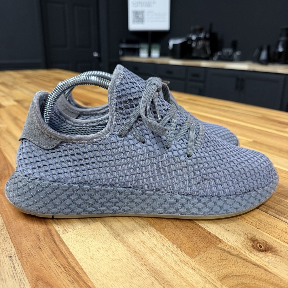 Adidas Deerupt Runner CQ2627 Men's 9.5 Dark Grey White Mesh Sneakers 2018